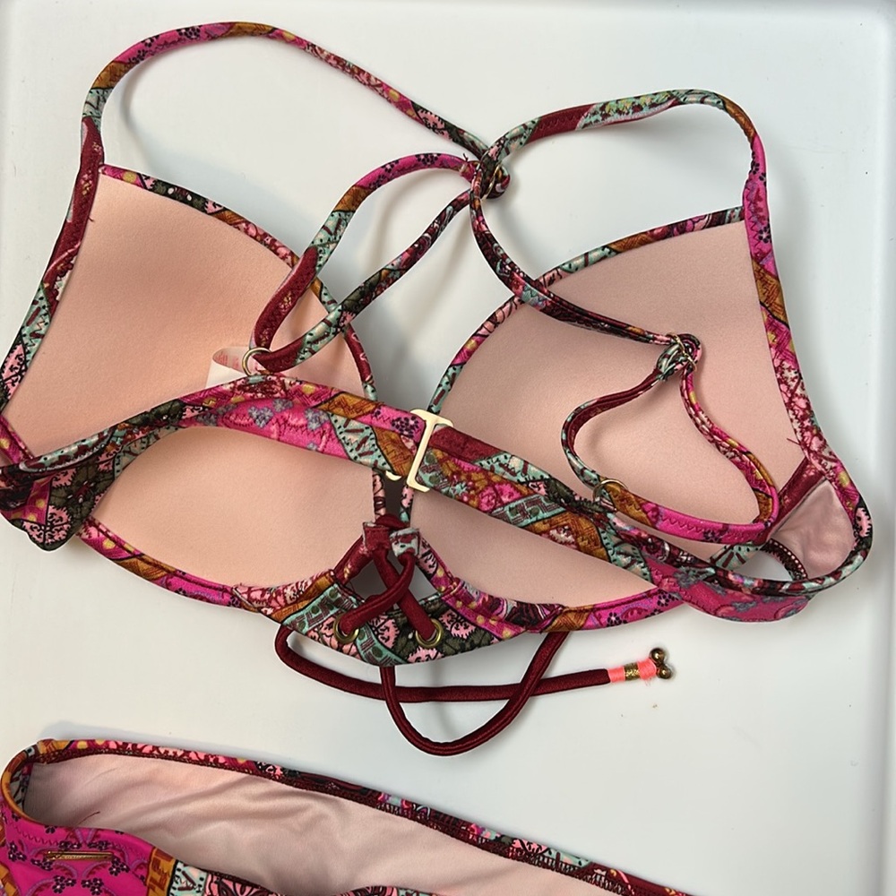 Victoria's Secret The Lace-up Fabulous Halter & Ruched-back Cheeky, 32 C - Picture 7 of 9